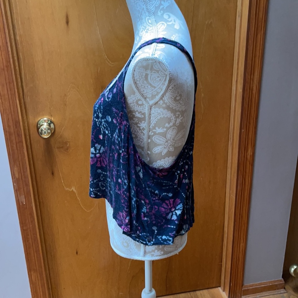 UO ecote split back tank. Size L - Picture 3 of 4